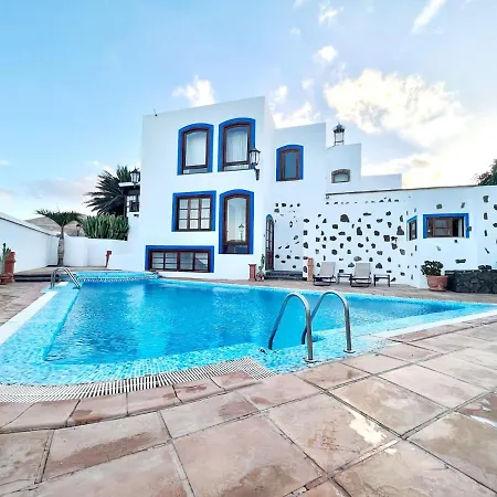 Doble Clasica Con Desayuno Incluido, Wifi Gratis, Bonita Piscina En Yaiza Lägenhet